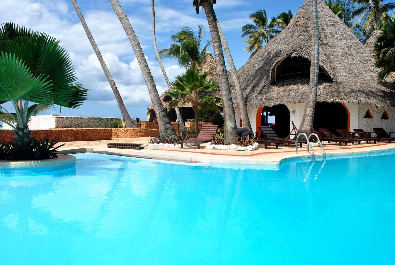 Coral Reef Resort Пвани-Мчангани Экстерьер фото